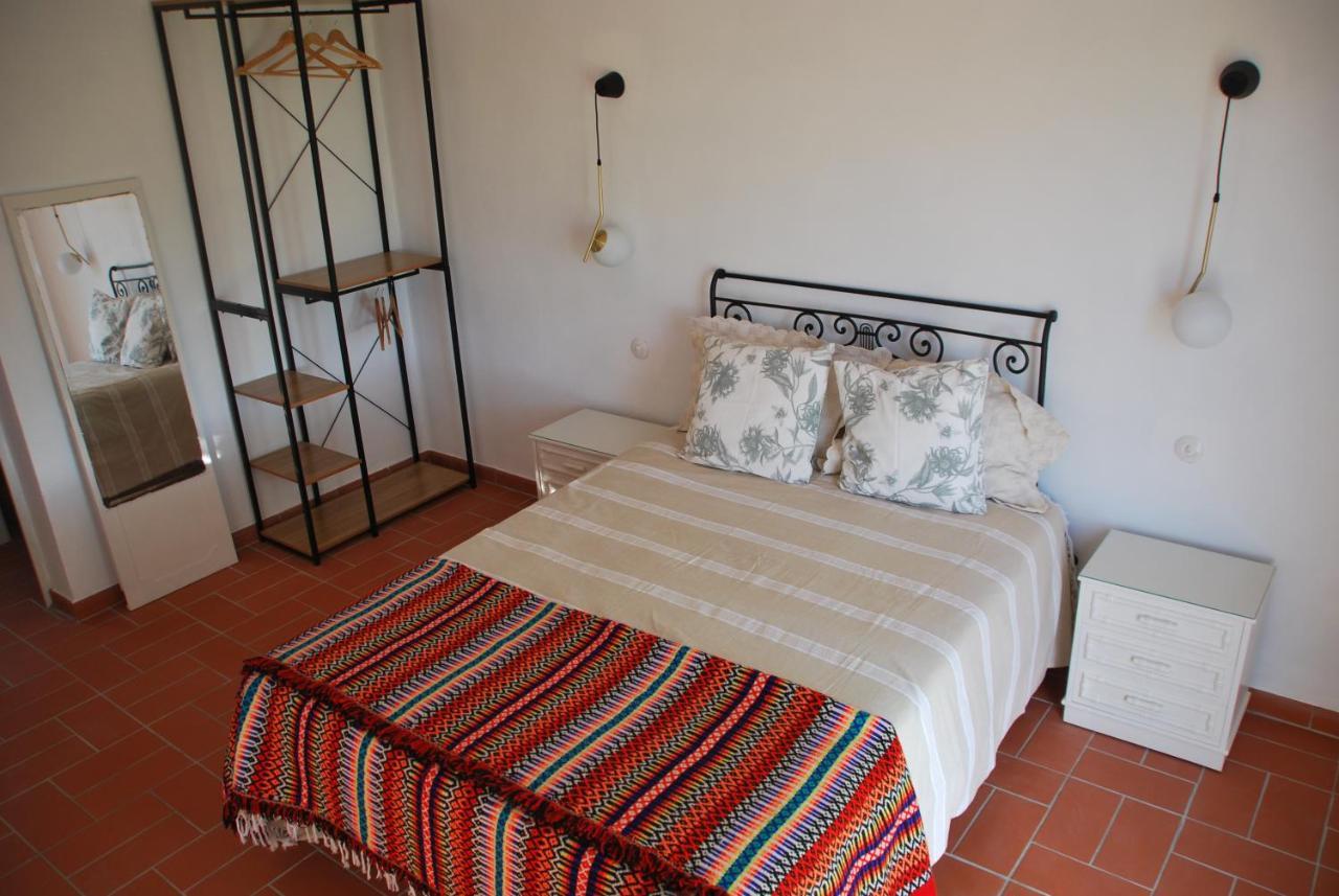 Monte Ramos Guest House Ferreira Do Alentejo Exterior photo