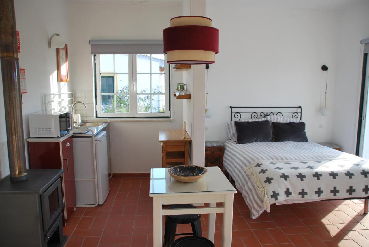 Monte Ramos Guest House Ferreira Do Alentejo Exterior photo